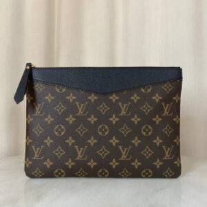 Louis Vuitton Monogram Black Daily Pouch