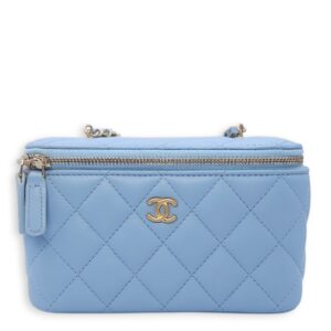 Quilted CC Vanity Case with Pearl Crush Baby Blue Shoulder Bag in Lambskin, Gold hardware