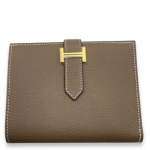 Bearn Etoupe in Epsom, Gold hardware