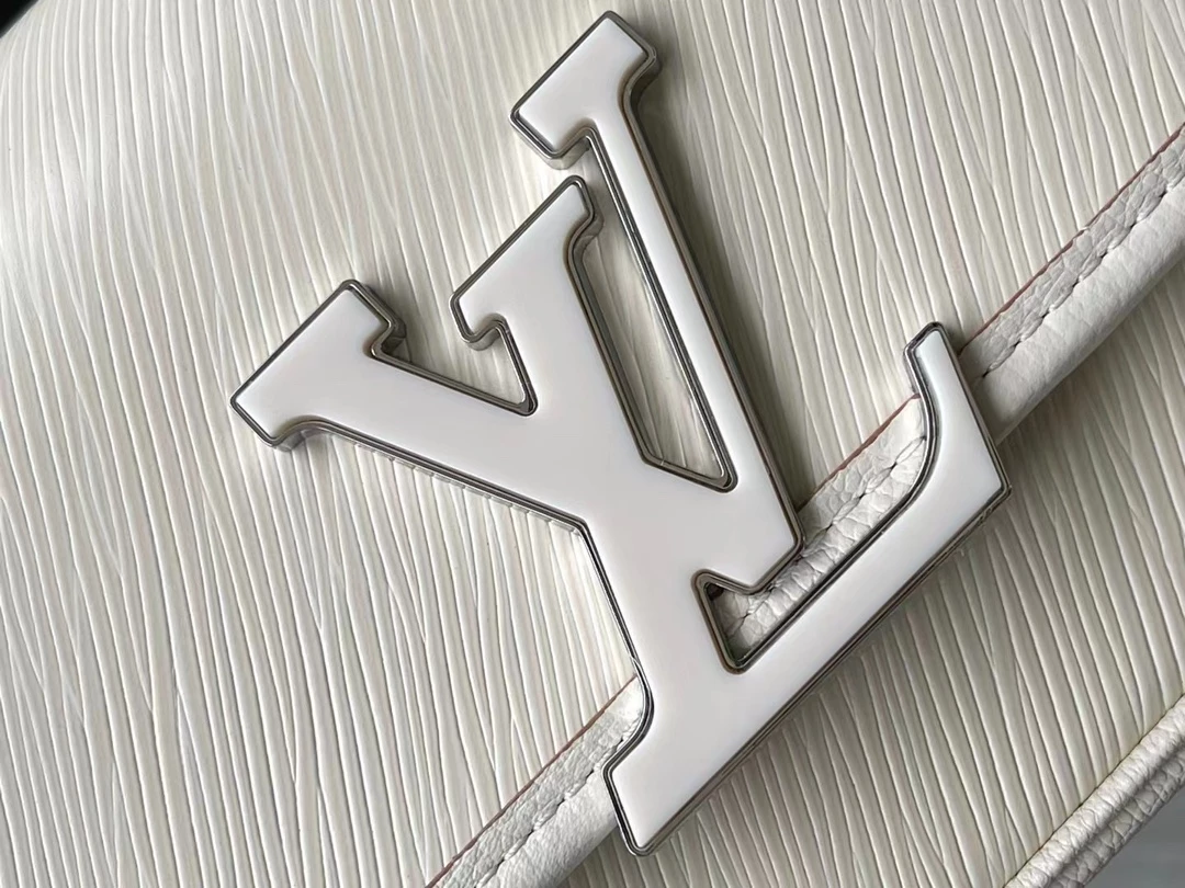 Buci Epi Leather Bag - LB278 - Image 9