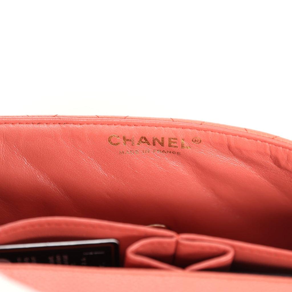 Vintage Chanel Classic East West Single Flap Coral Caviar Light Gold Hardware - Image 10