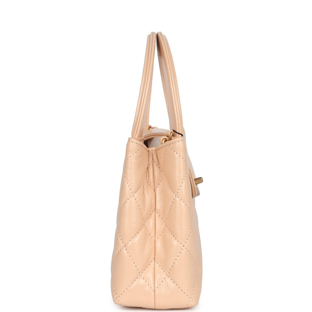 Chanel Small Kelly Shopper Beige Shiny Aged Calfskin Brushed Gold Hardware - Image 4