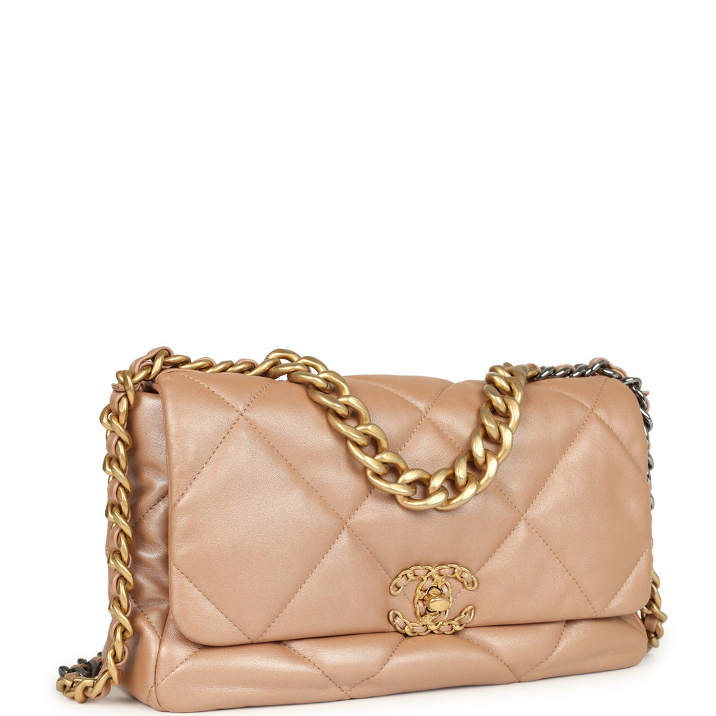 Pre-owned Chanel Large 19 Flap Bag Pearly Blush Shiny Lambskin Mixed Metal Hardware - Image 3