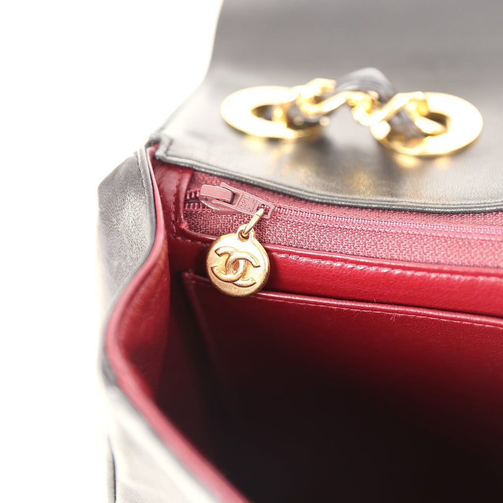 Vintage Chanel Jumbo Classic Mademoiselle Vertical Flap Black Lambskin Gold Hardware - Image 11