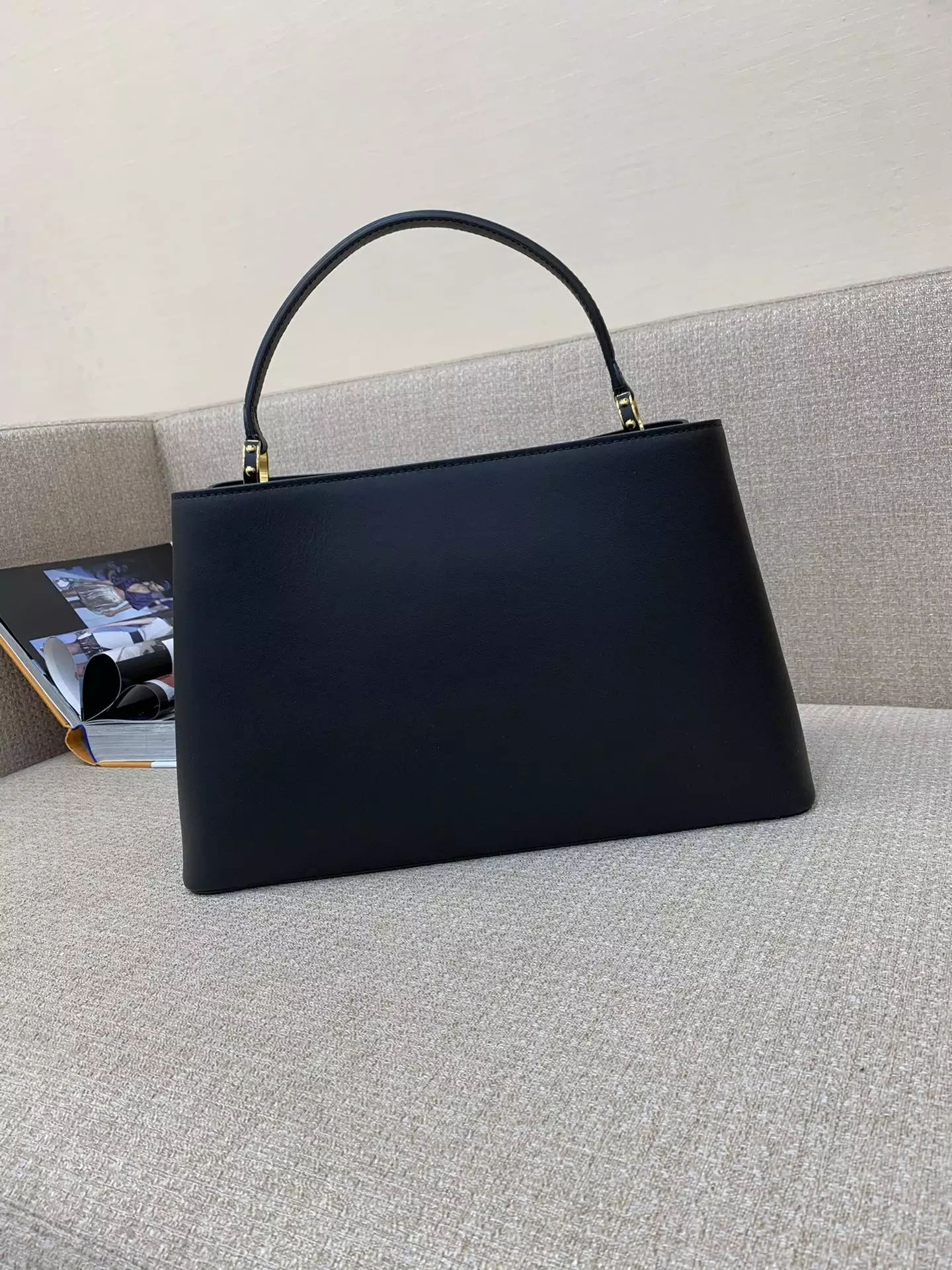 Capucines GM Souple Black Smooth Taurillon - Repbags.ru - Image 7