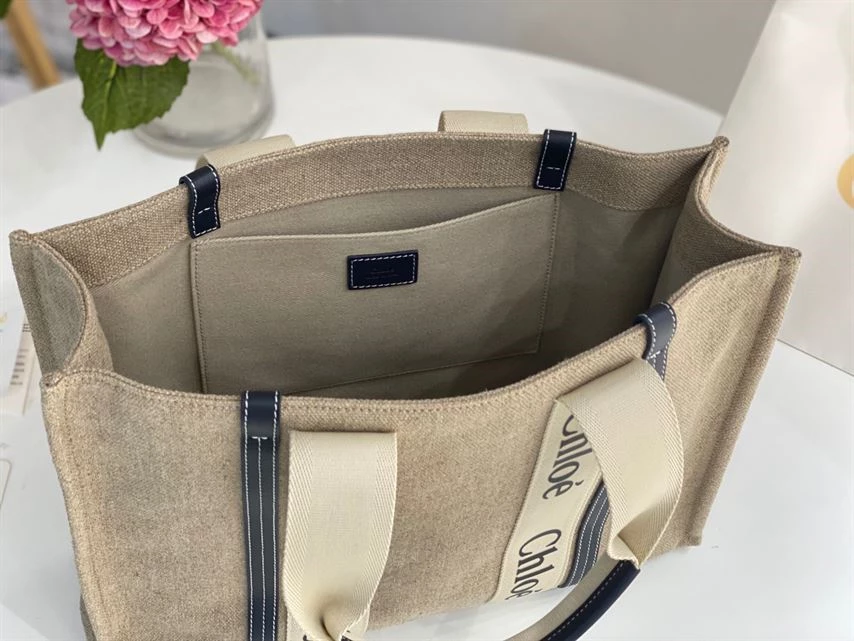 Chloé Large Woody Tote Bag - MB033 - Image 8