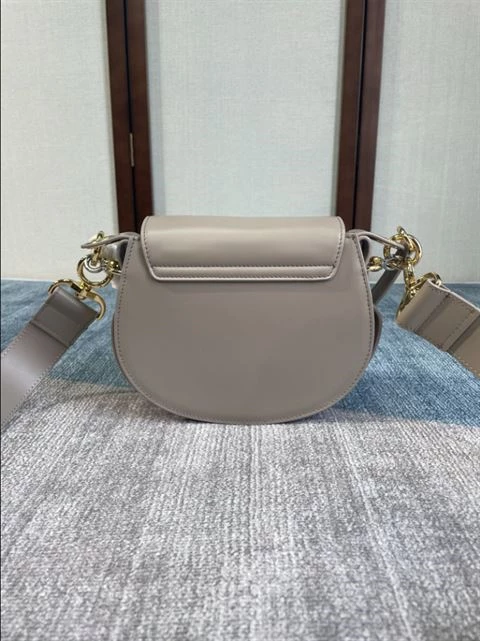 Chloé Small Tess Bag - MB025 - Image 4