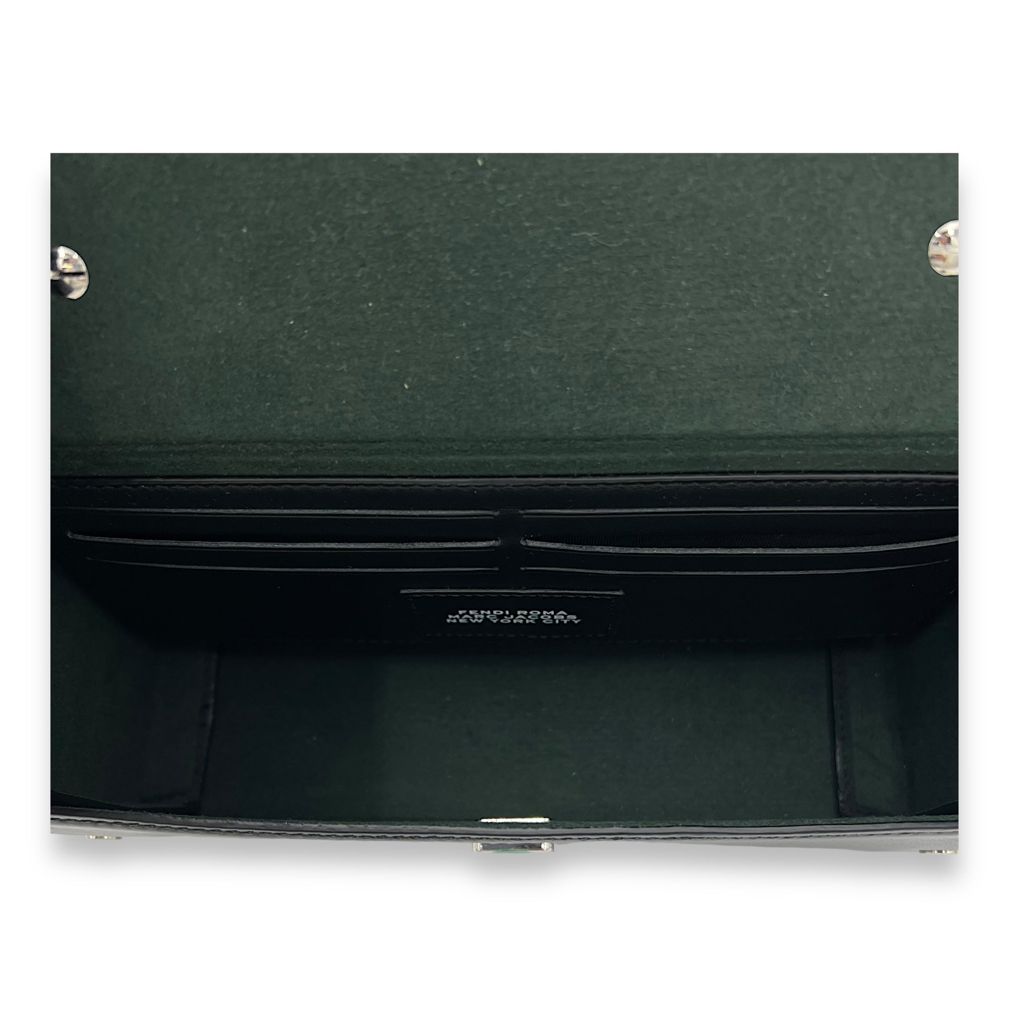 Baguette Box Marc Jacobs Black Crossbody Bag in Calfskin, Silver hardware - Image 9