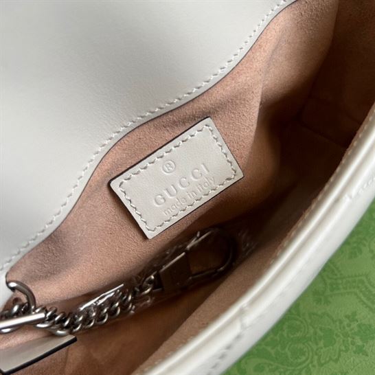 GG Marmont belt bag White chevron matelassé - Image 11