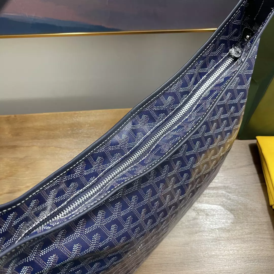 Goyard Bohème Hobo Bag - Repbags.ru - Image 9