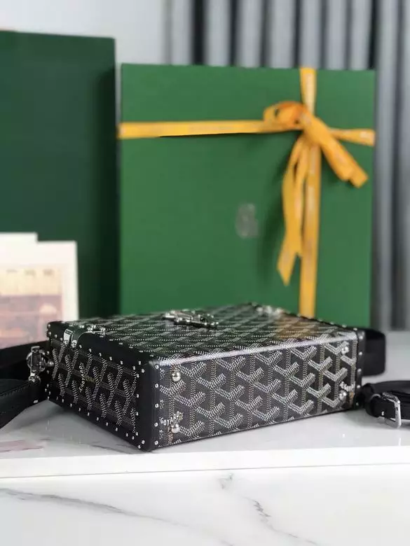 Goyard Cassette Trunk Bag - Repbags.ru - Image 7
