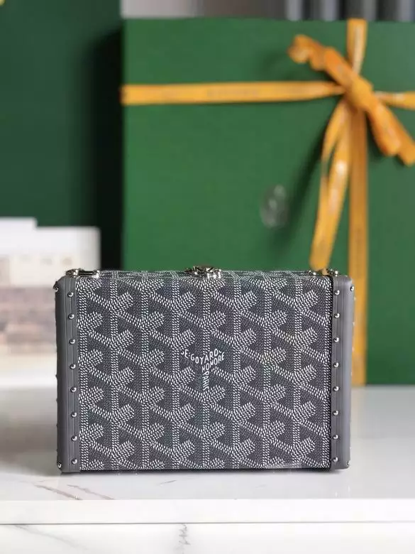 Goyard Minaudière Trunk Bag - Repbags.ru - Image 9