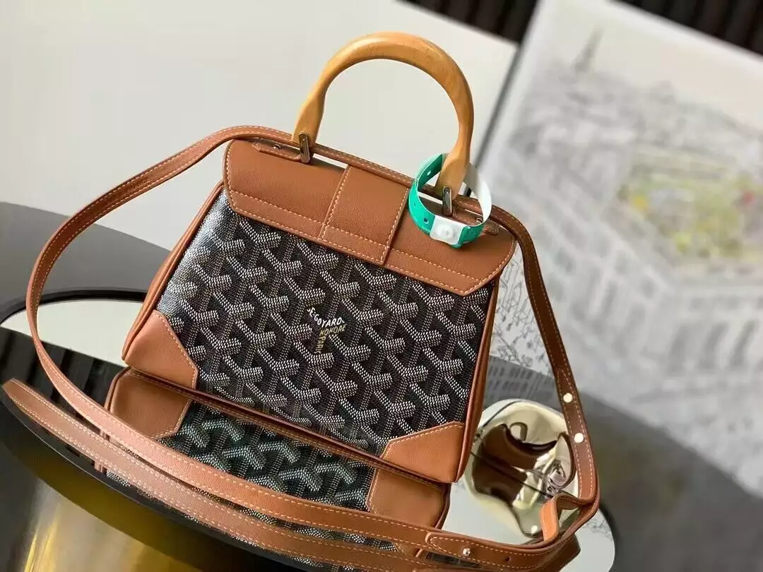Goyard Saigon Souple Mini Bag - Repbags.ru - Image 5