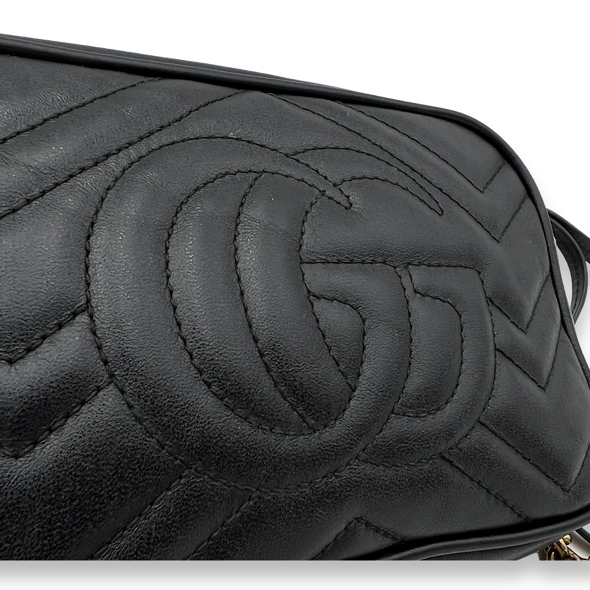 GG Marmont Mini Black Crossbody Bag in Calfskin, Gold hardware - Image 9
