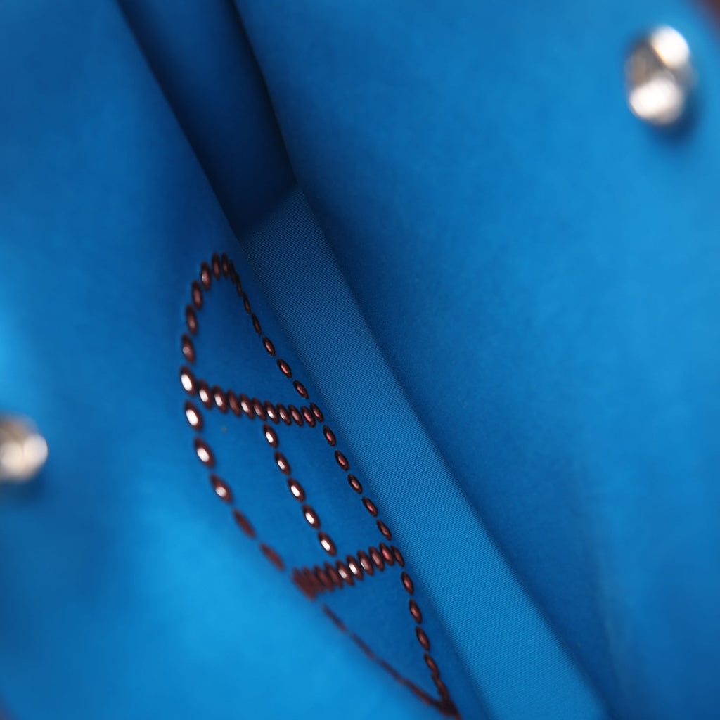 Hermes Neo Evelyne PM Rubis Officier Canvas and Rouge Sellier Swift Palladium Hardware - Image 8