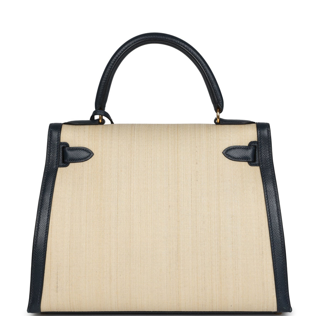 Vintage Hermes Kelly Sellier 28 Bleu Marine Courchevel and Ecru Crinoline Gold Hardware - Image 5