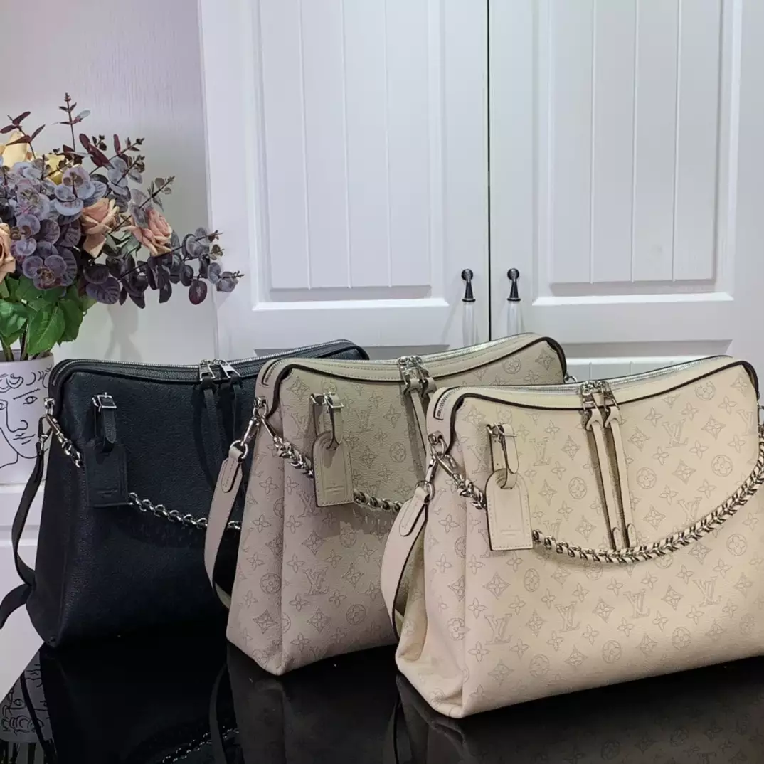 Hand It All MM Galet Gray Mahina Calfskin - Repbags.ru - Image 12