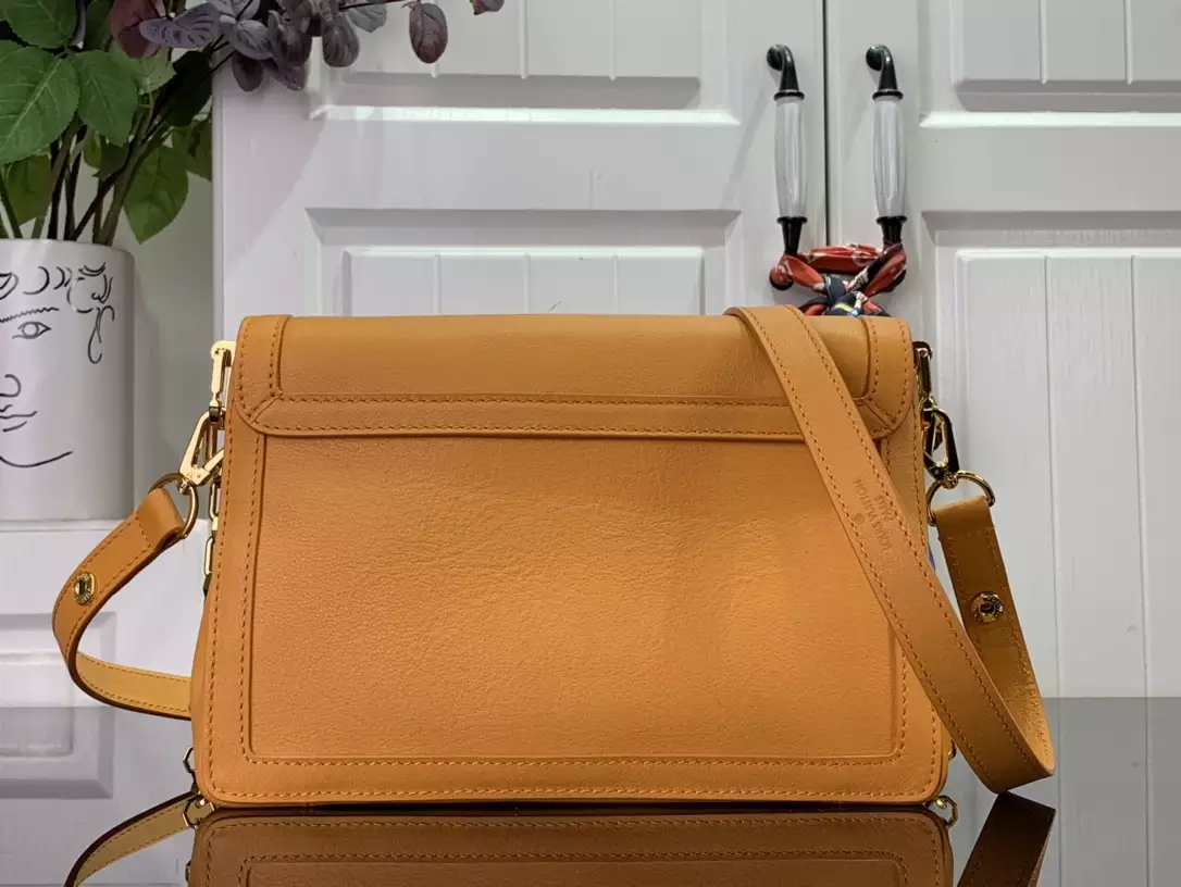 LV Dauphine Soft MM Orange Calfskin - Repbags.ru - Image 4