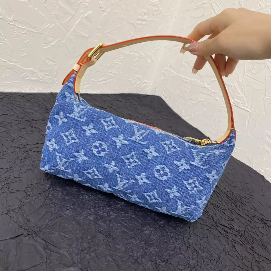 LV Remix Hills Pochette Monogram Denim - ReplicaBags.is - Image 4