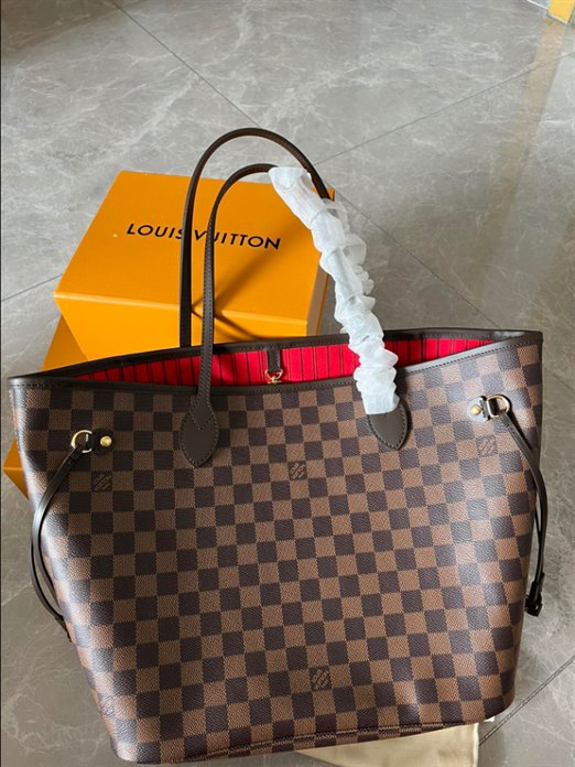 LV x YK Neverfull MM Tote Bag - Image 4