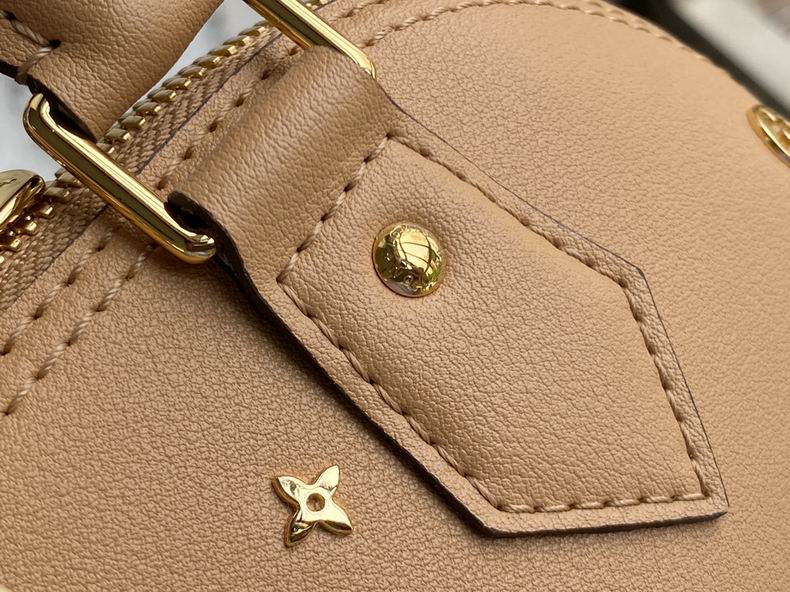 Louis Vuitton Alma BB Calfskin Metal - Image 7
