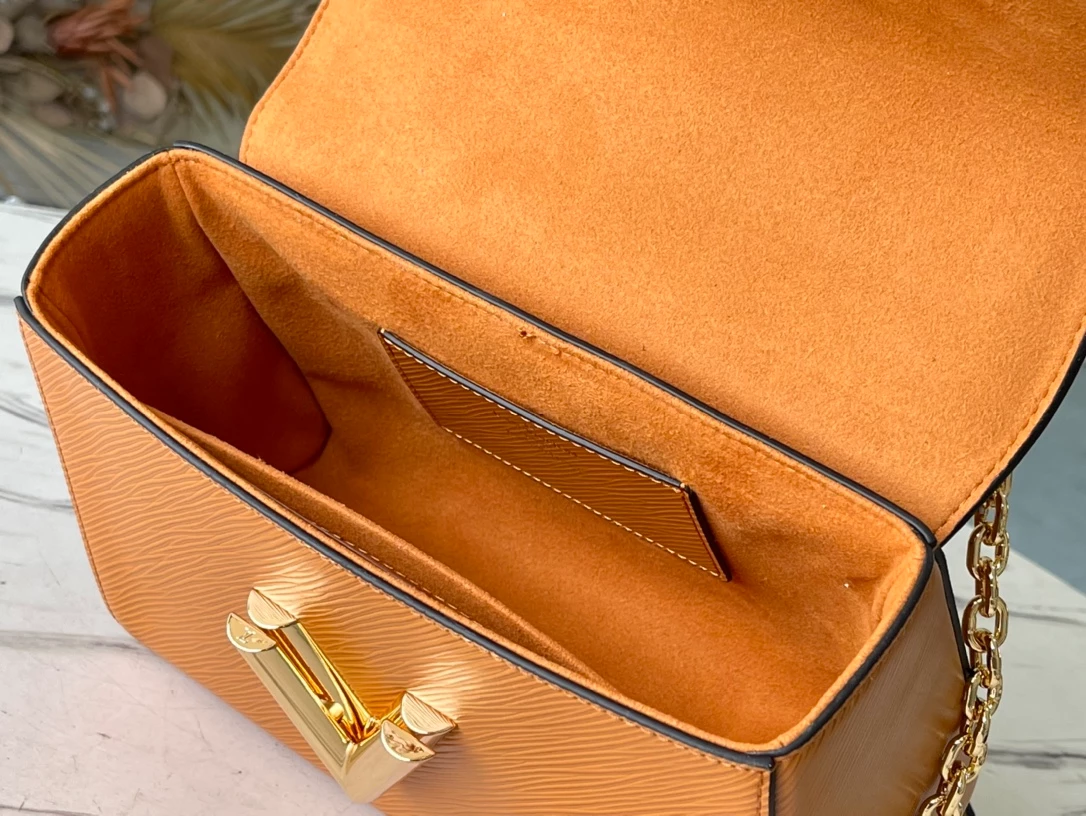 Louis Vuitton Twist MM Bag - LB258 - Image 10