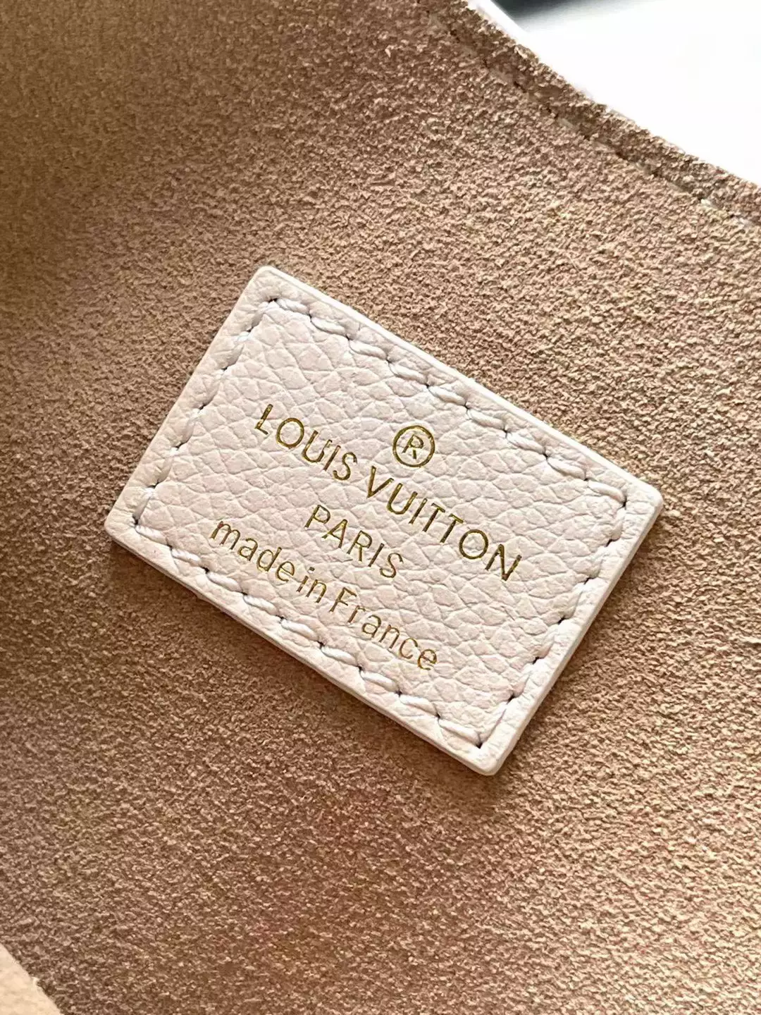 Low Key Shoulder Bag Grained Calfskin - Repbags.ru - Image 11