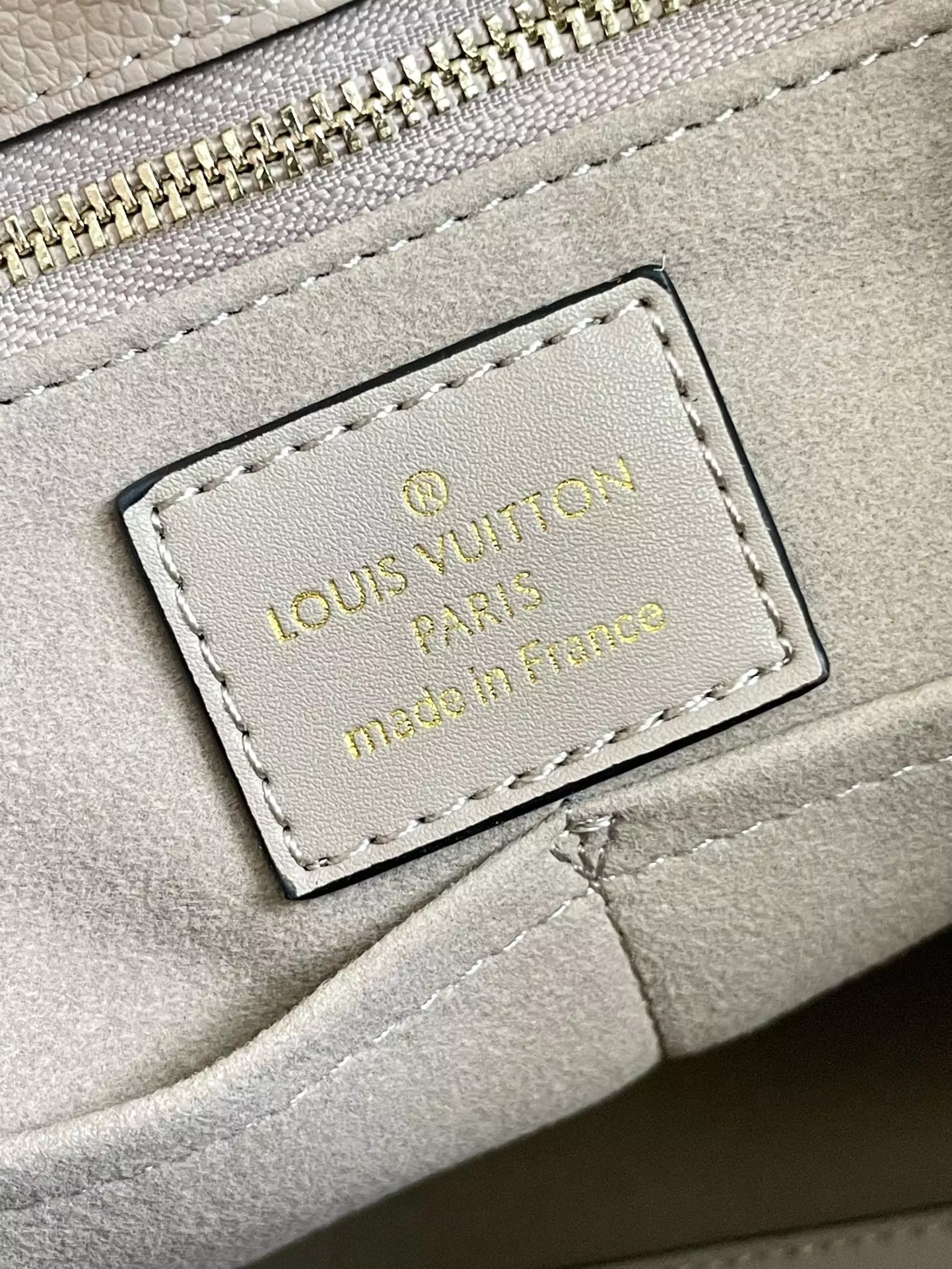 OnTheGo MM Monogram Empreinte Dune Leather - Repbags.ru - Image 10