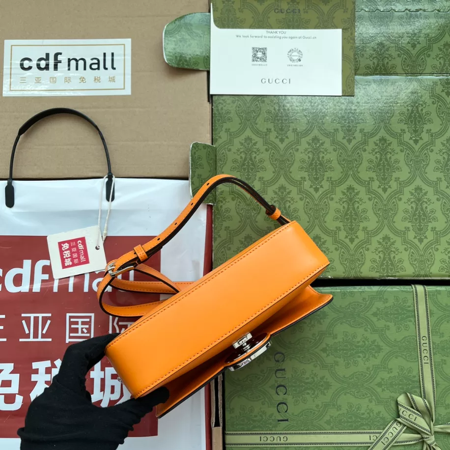 Petite GG Small Shoulder Bag - Image 4