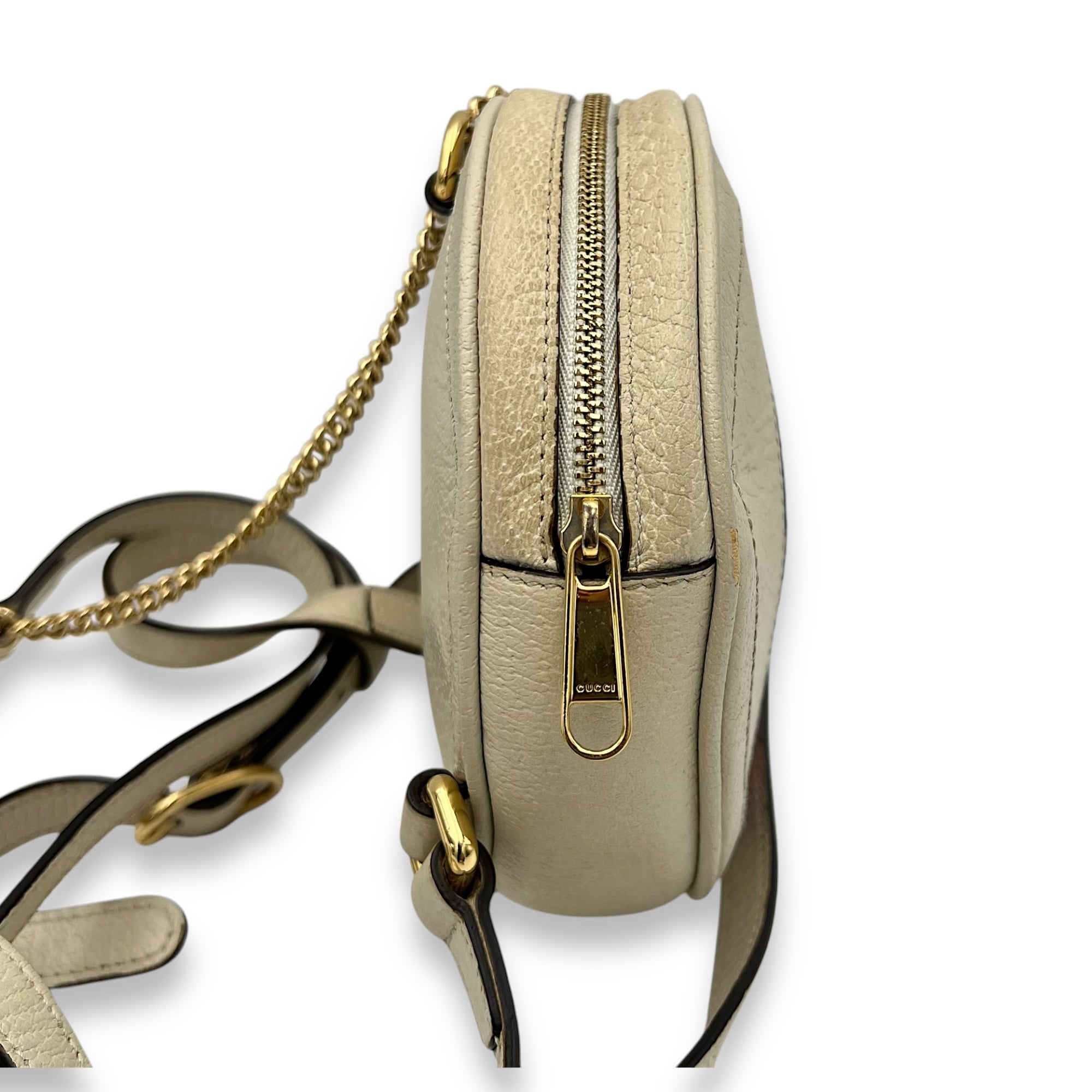 Ophidia Round Crossbody Bag White in Calfskin, Gold hardware - Image 4