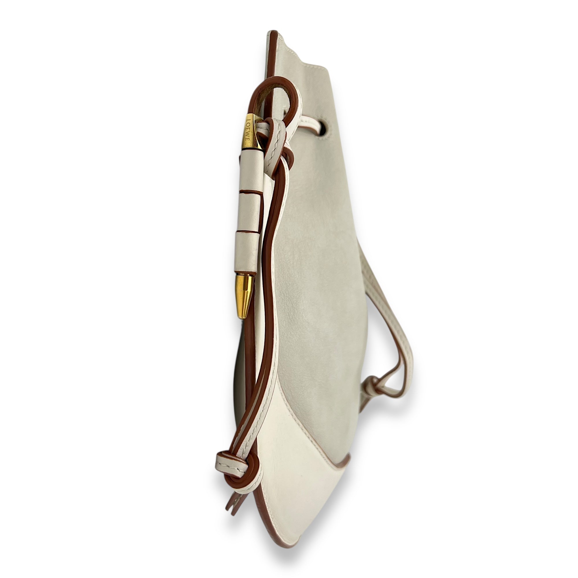 Horseshoe Crossbody Bag White in Calfskin, Gold hardware - Image 5