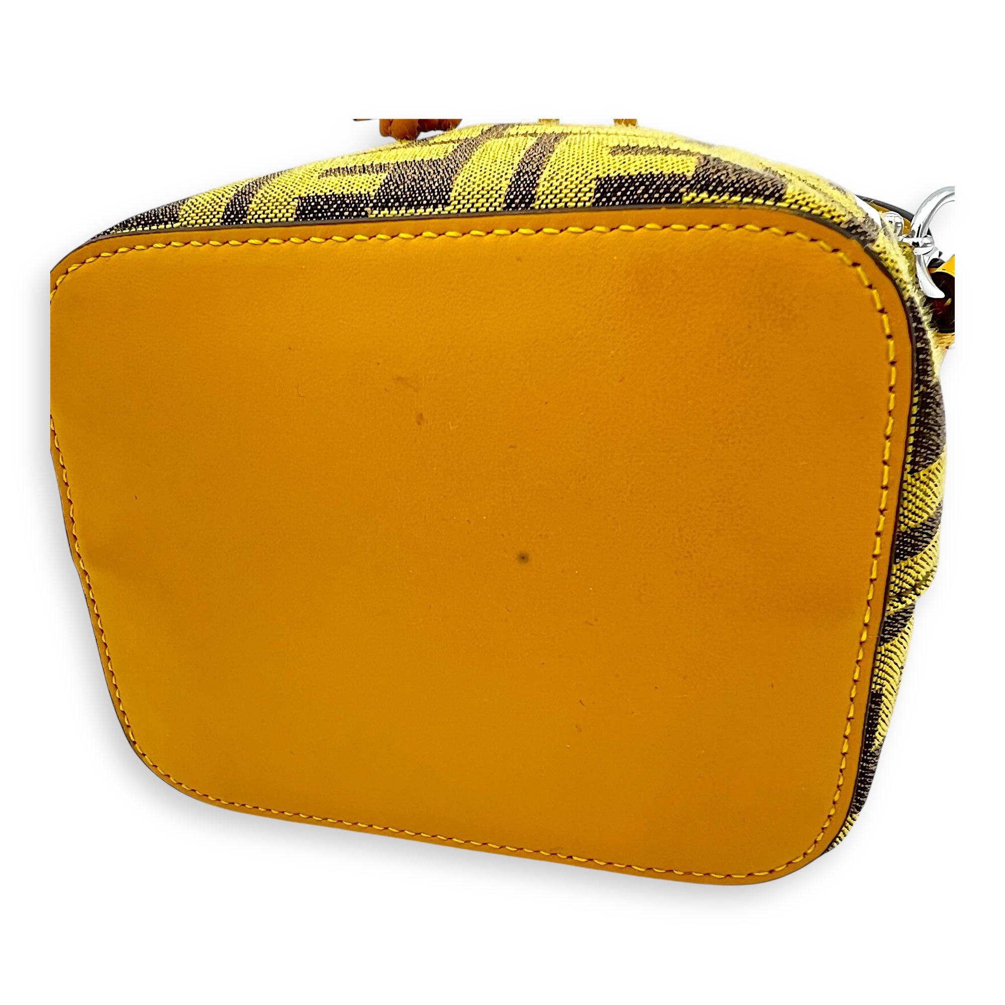 Mon Tresor Bucket Bag Yellow in Canvas, Silver hardware - Image 7