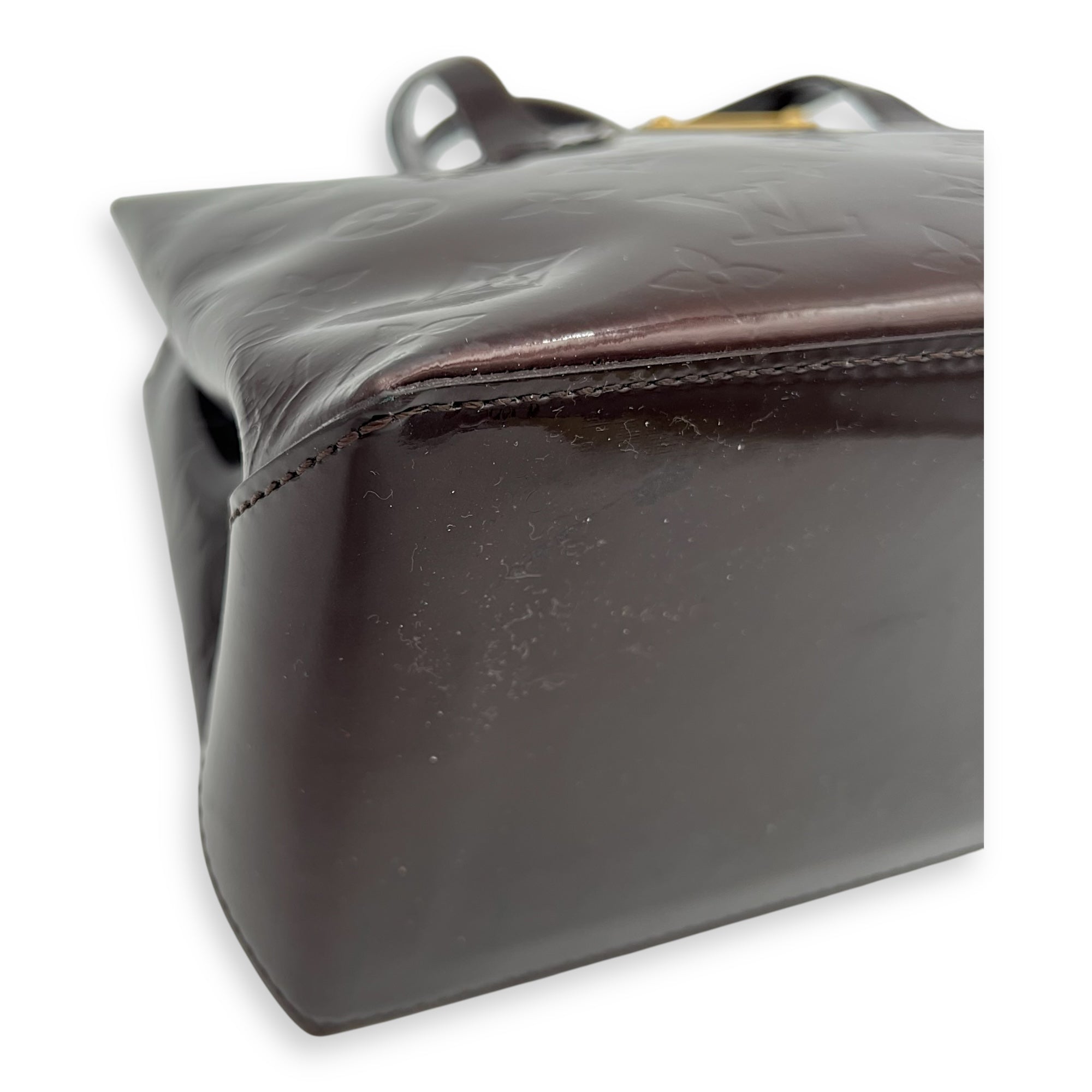 Wilshire Top Handle Bag Amarante in Vernis, Gold hardware - Image 10