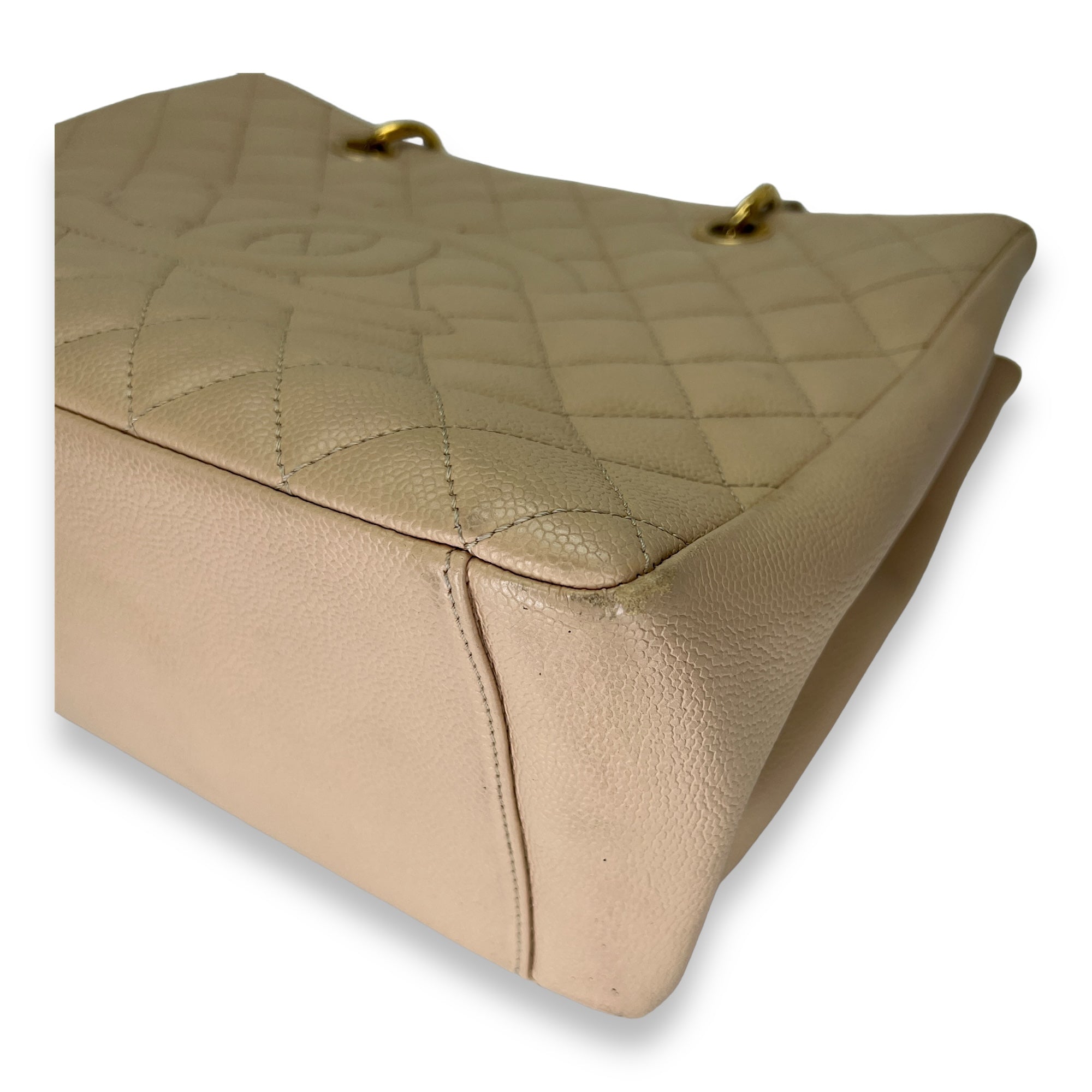 GST Beige Shoulder Bag in Caviar Leather, Gold hardware - Image 9