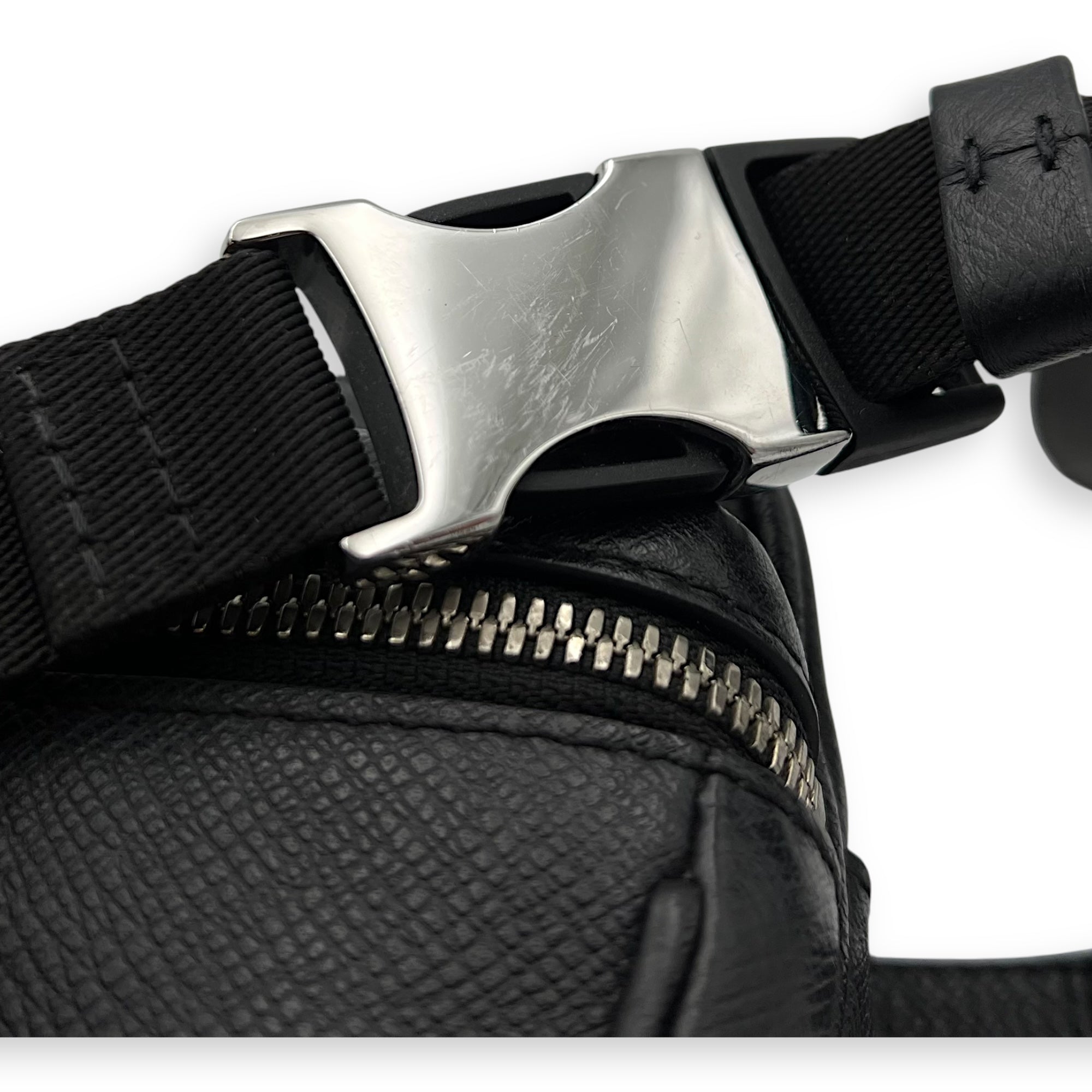 Outdoor Black Belt Bag in Taiga Leather, Silver hardware - Image 12