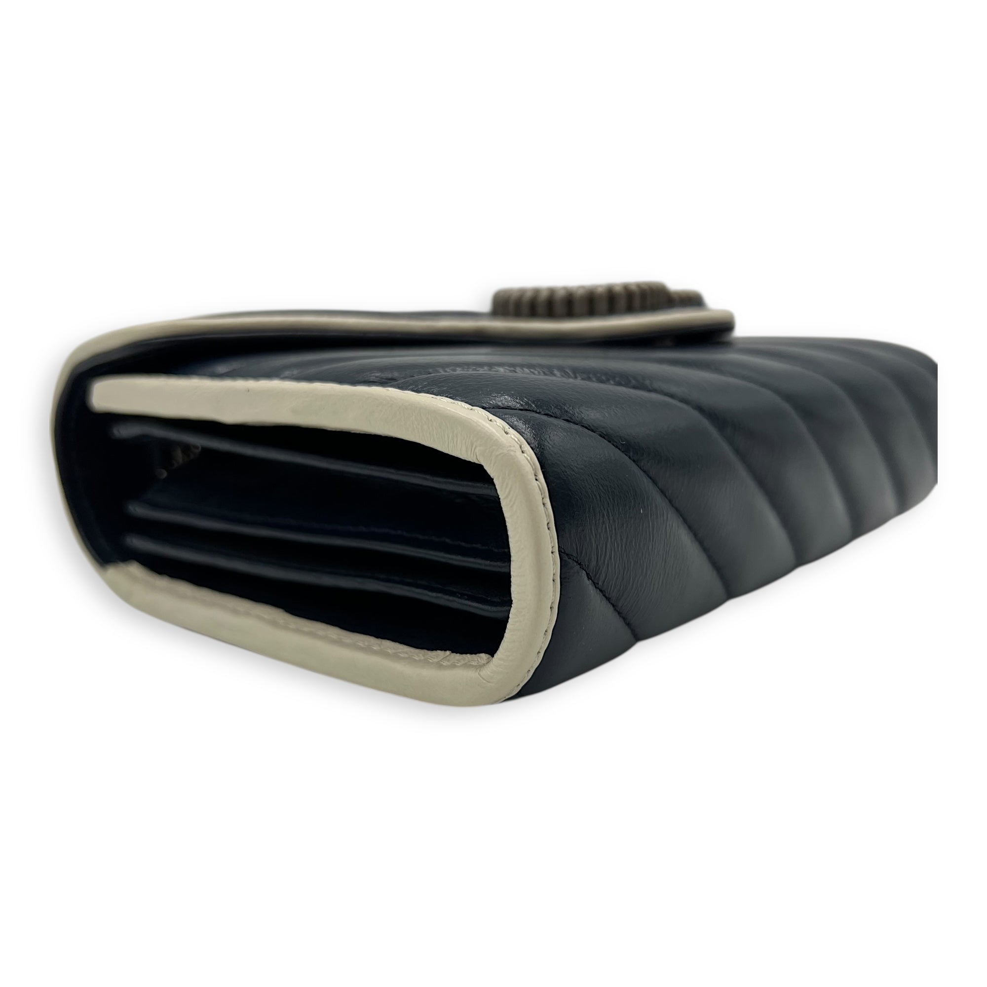 GG Marmont Wallet On Chain Blue in Calfskin, Ruthenium hardware - Image 9