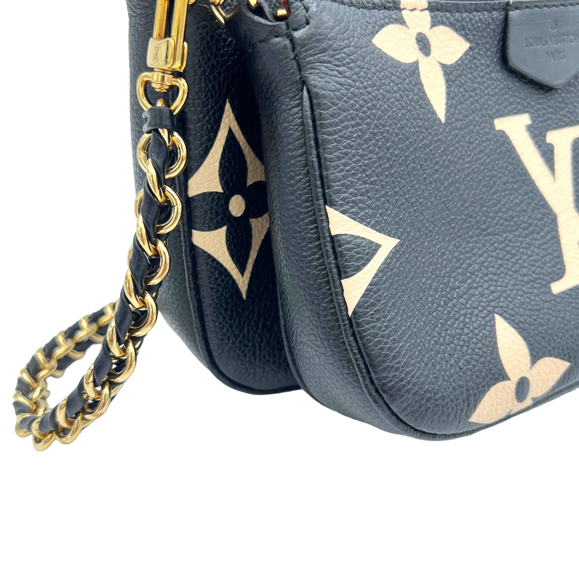 Multi-Pochette Accessoires Black Crossbody Bag in Empreinte Leather, Gold hardware - Image 11