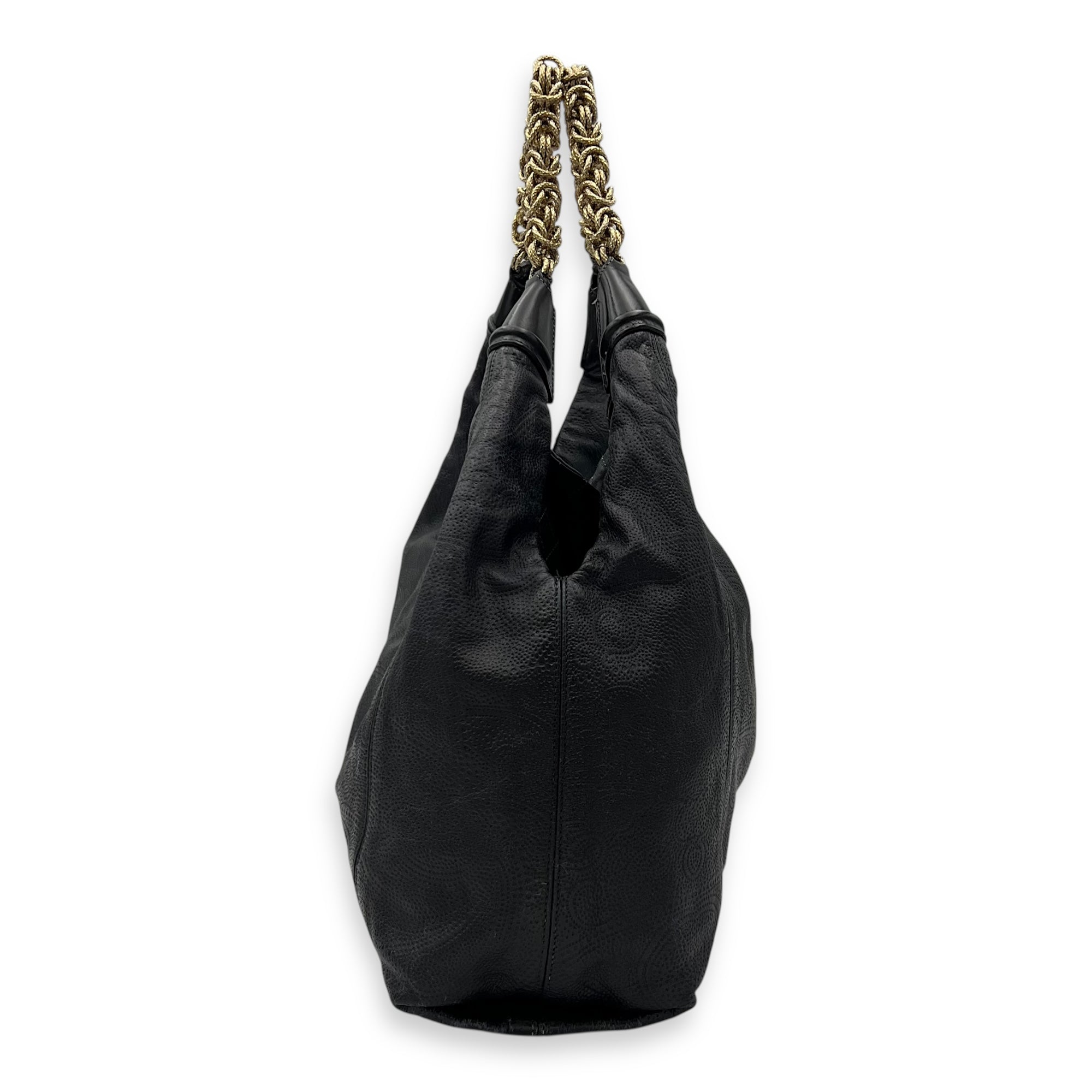 Paris- Moscow 2009 Black Shoulder Bag in Calfskin, Gold hardware - Image 4