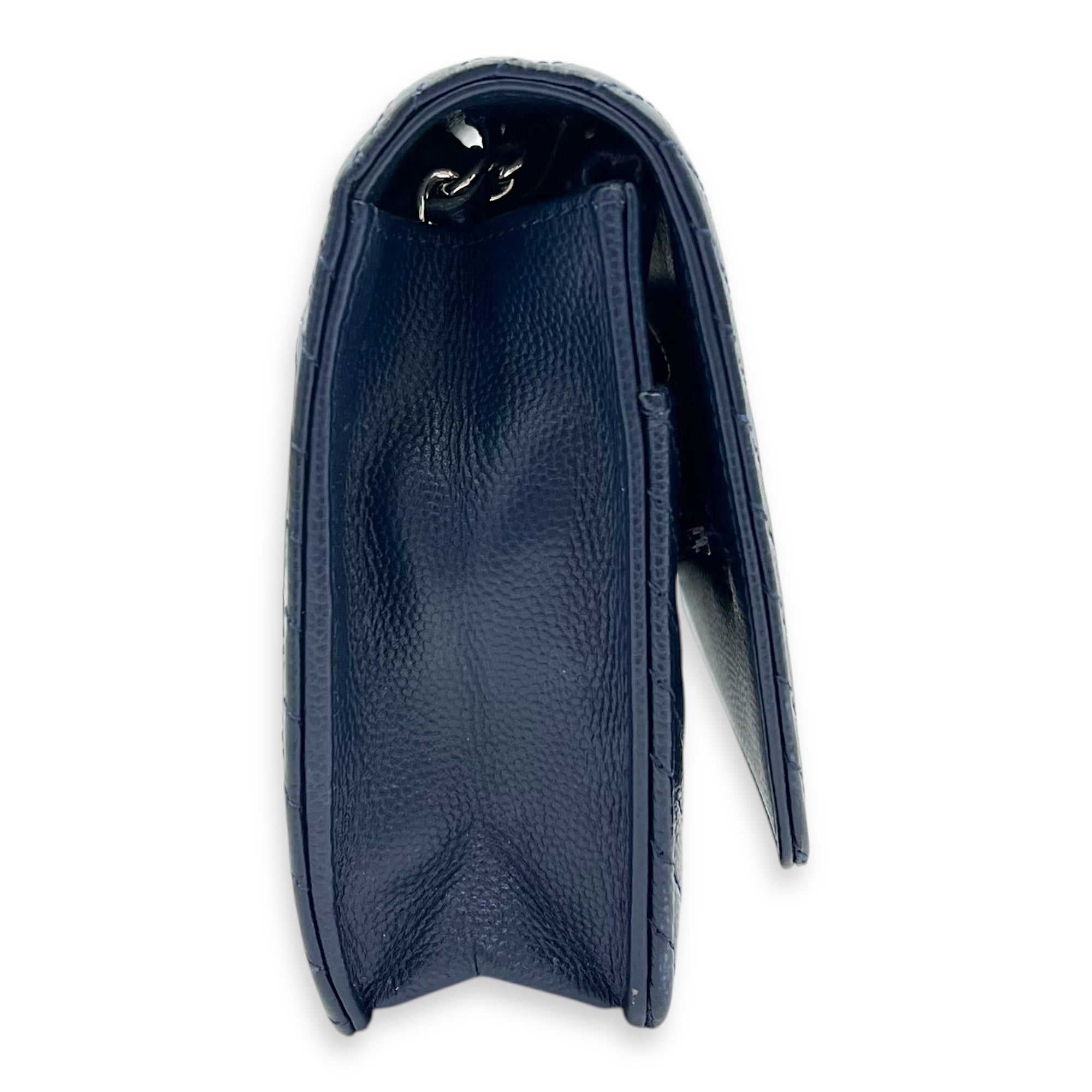 Chevron Wallet On Chain Blue in Caviar Leather, Silver hardware - Image 4