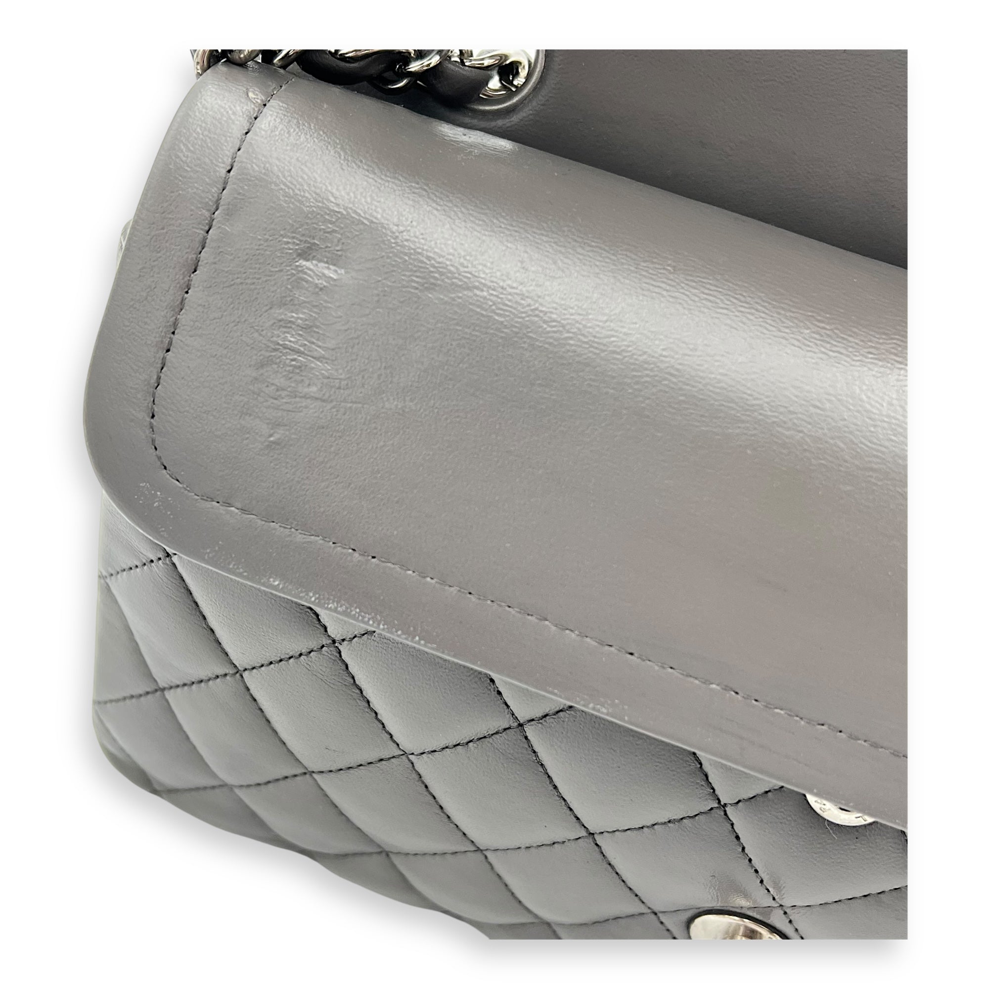 Classic Medium Grey (retouched) Shoulder Bag in Lambskin, Silver hardware - Image 13