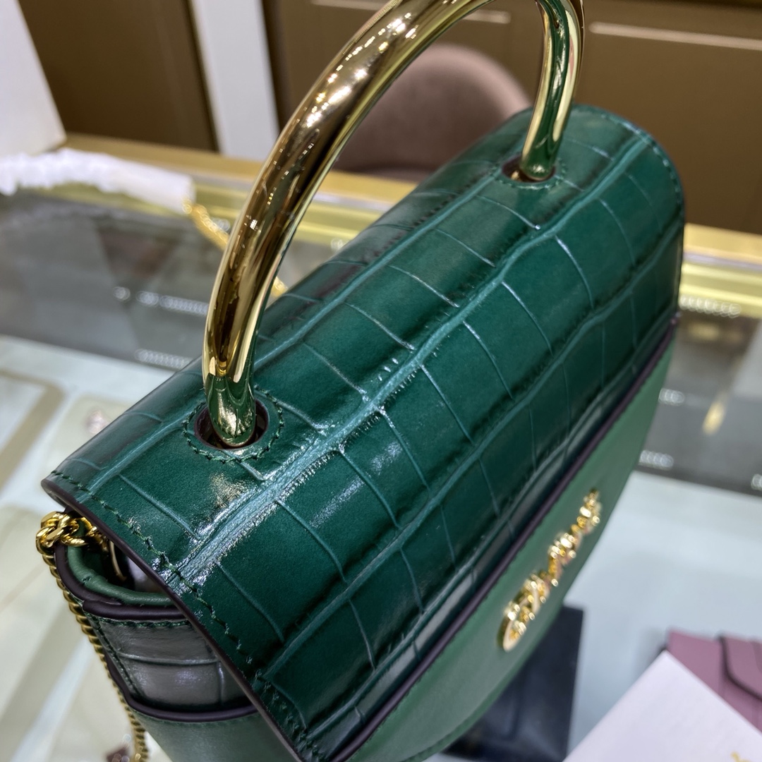 Chloé Small Aby Lock Bag in Green - Replicabags.is - Image 9