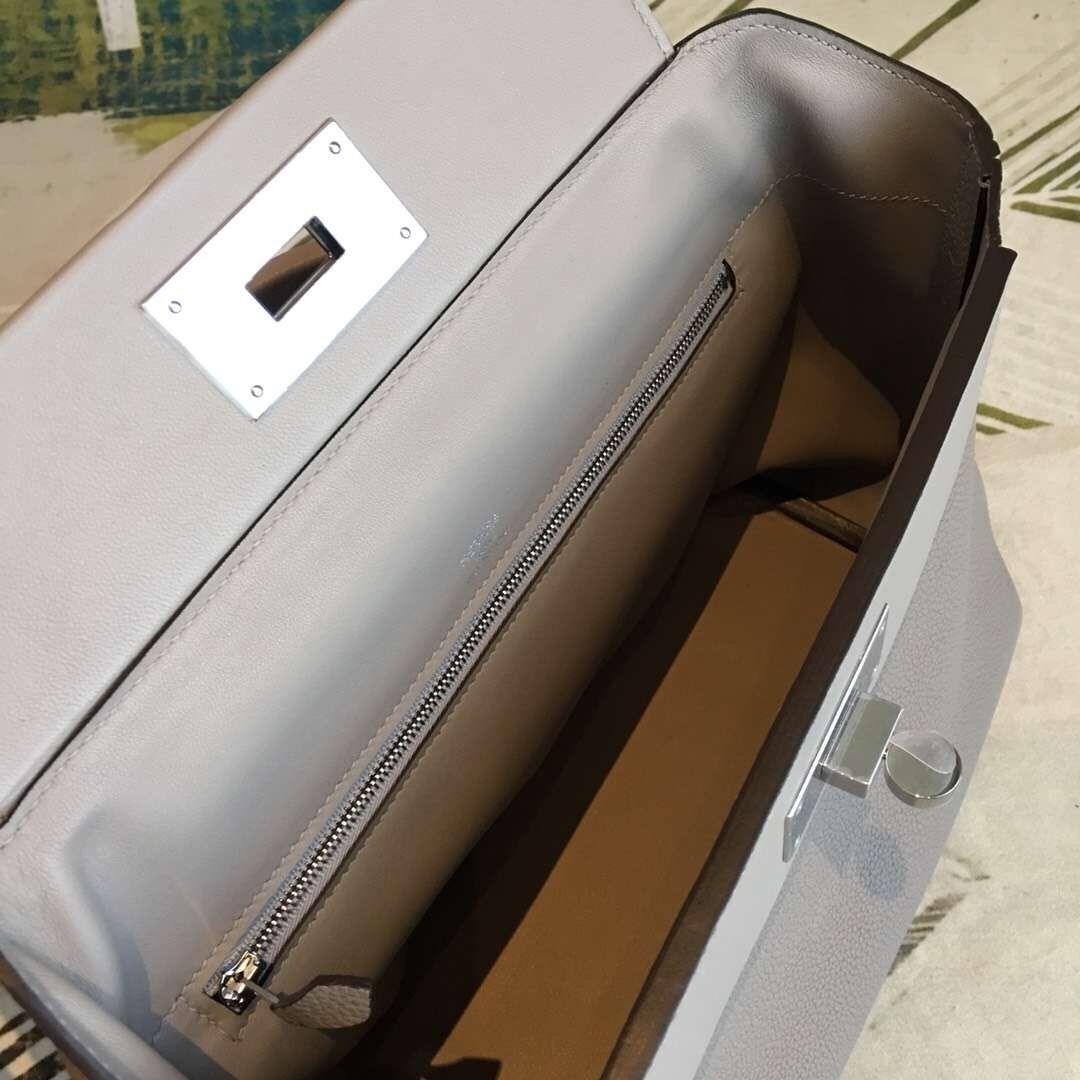 Hermes 24/24 29 Bag In Gris Asphalt Clemence Calfskin - Image 7