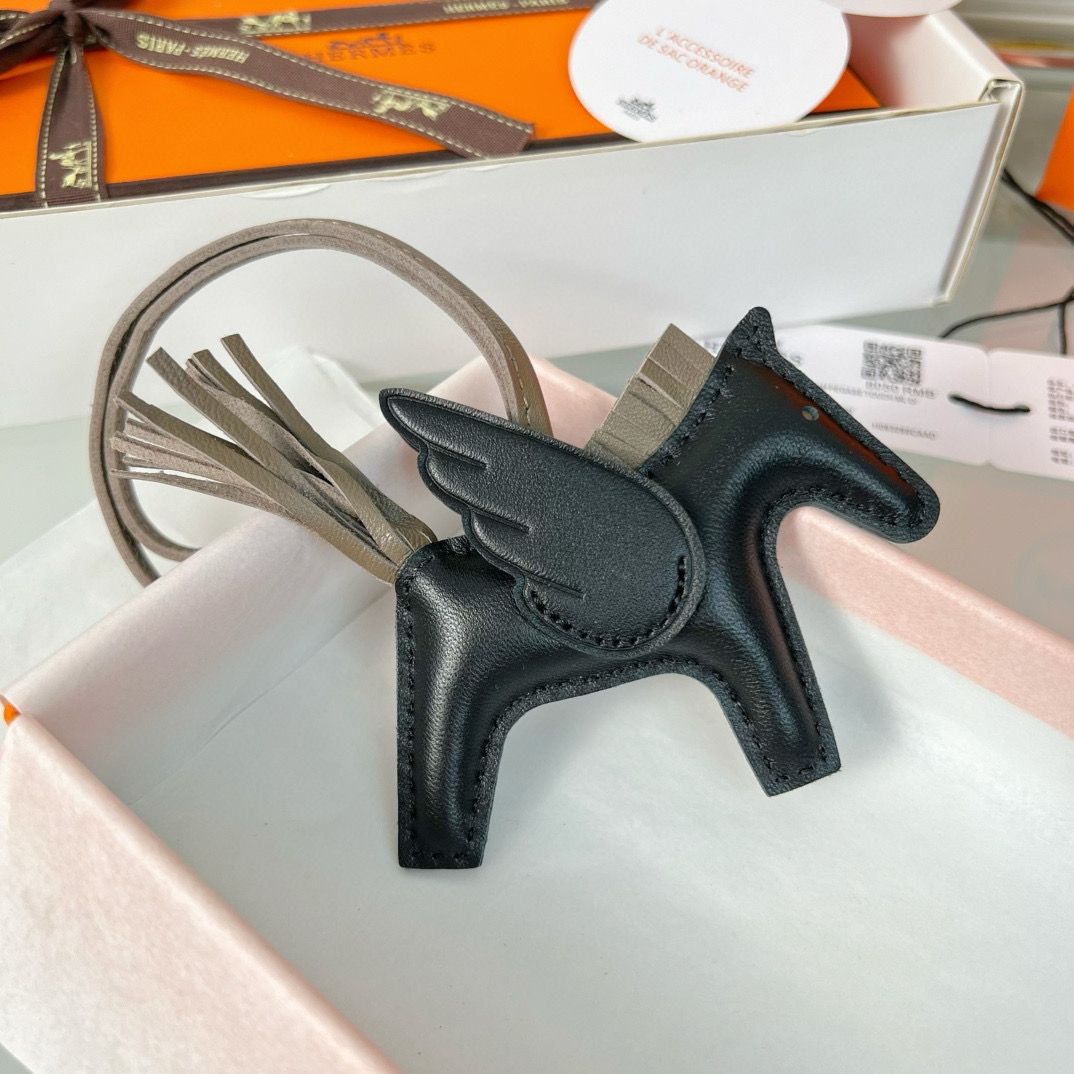 Hermes Rodeo Pegase PM Bag Charm in Black and Etoupe Lambskin - Image 3