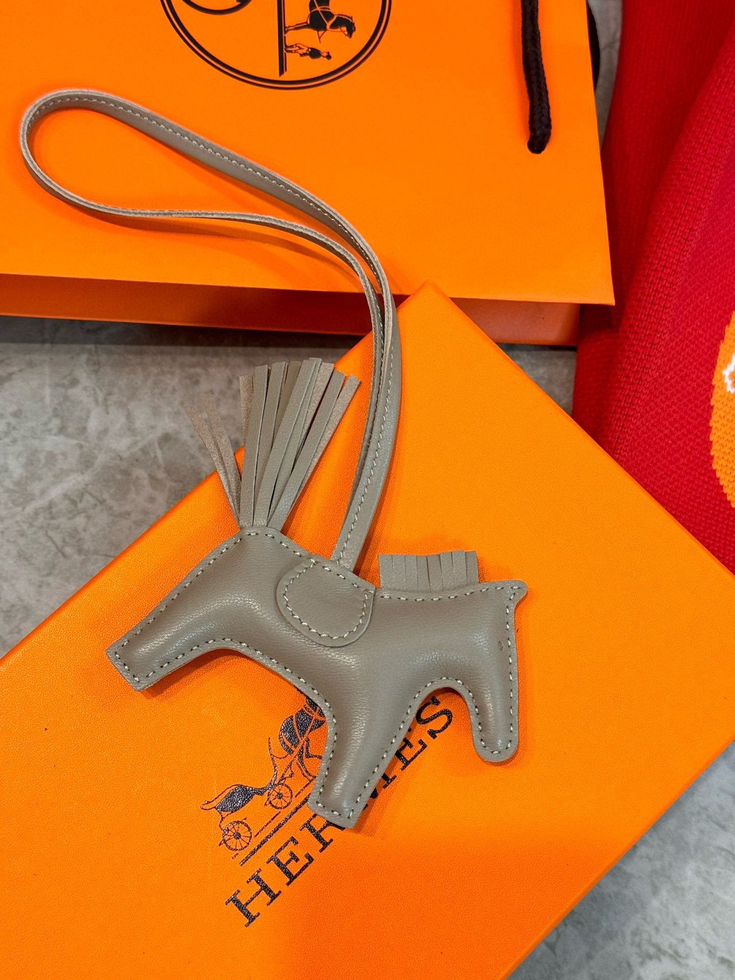 Hermes Rodeo PM Bag Charm in Grey Milton Lambskin - Image 6