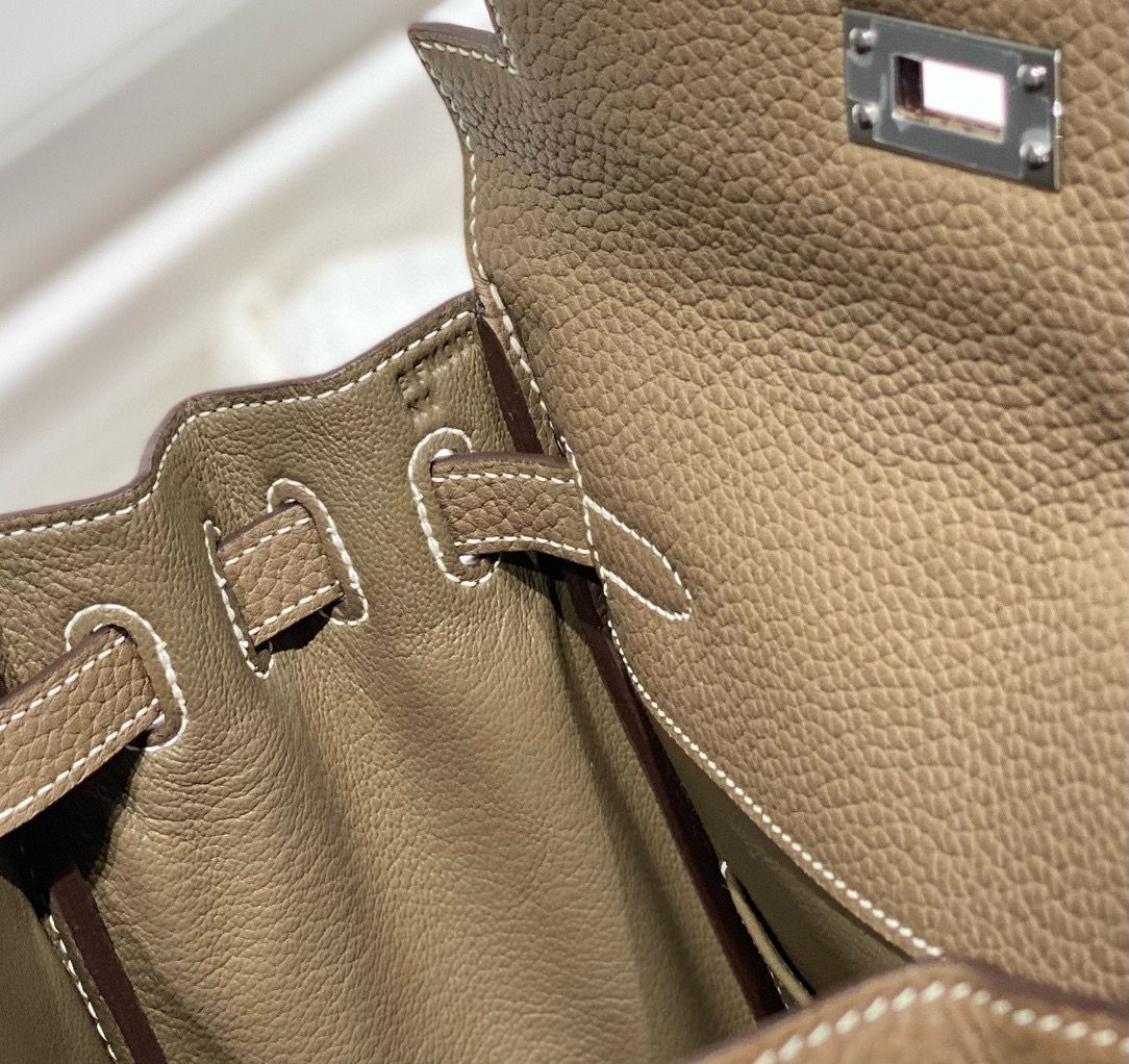 Hermes Kelly Ado Backpack in Taupe Clemence Leather - Image 13