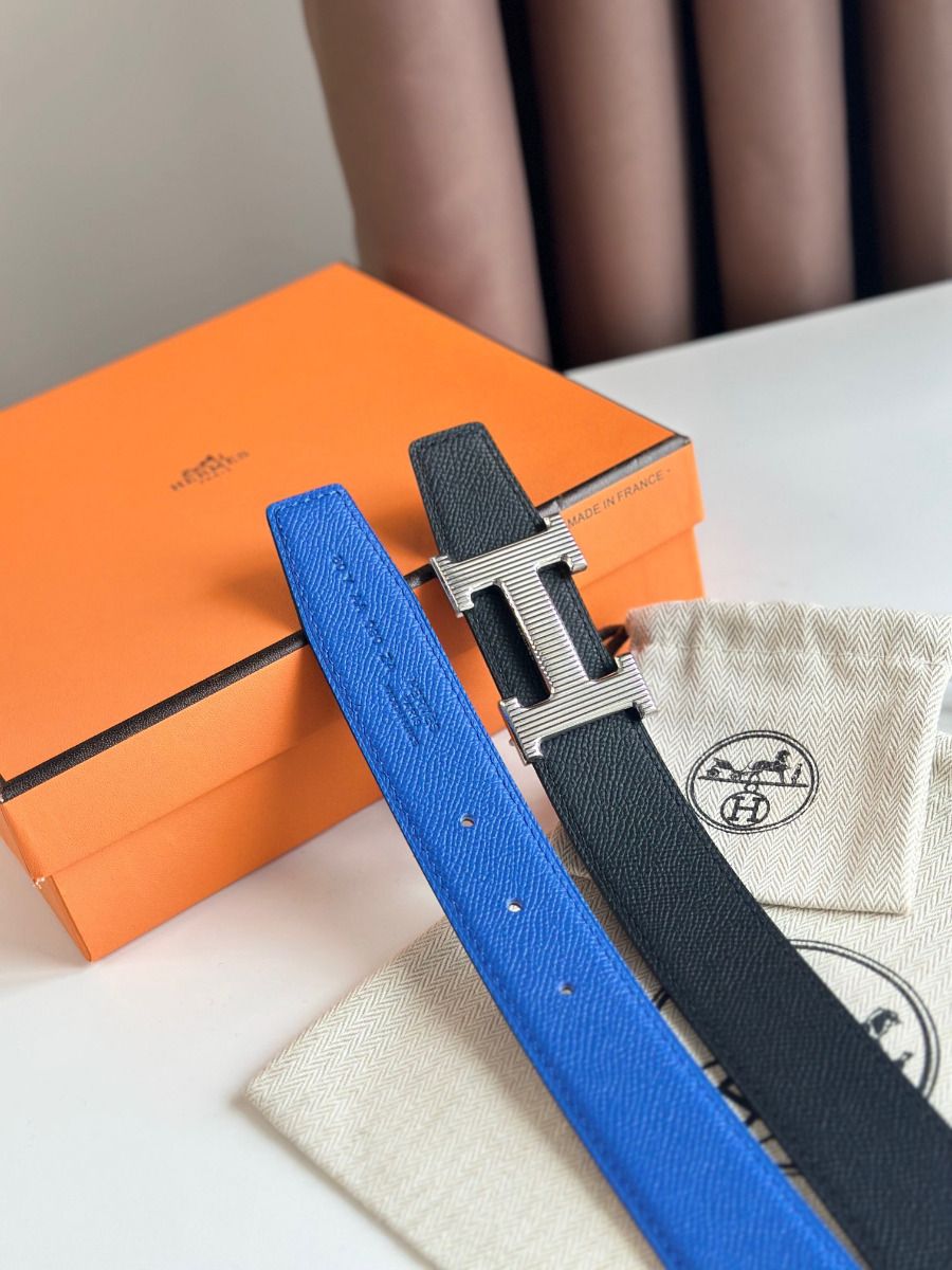 Hermes H Striee Reversible Belt 32MM in Blue and Black Epsom Calfskin - Image 6