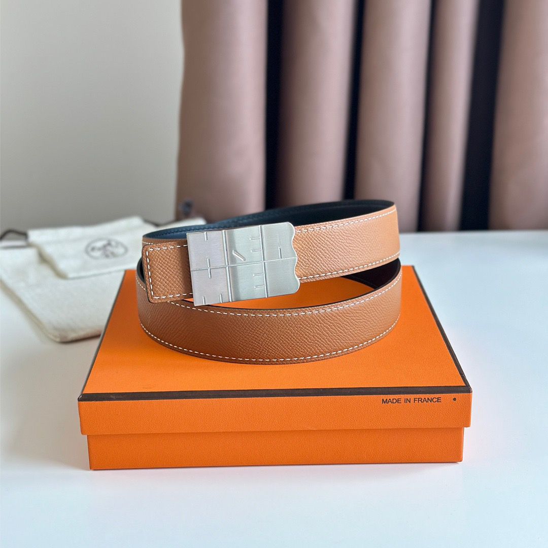 Hermes Typo Reversible Belt 32MM in Gold Epsom Calfskin - Image 3