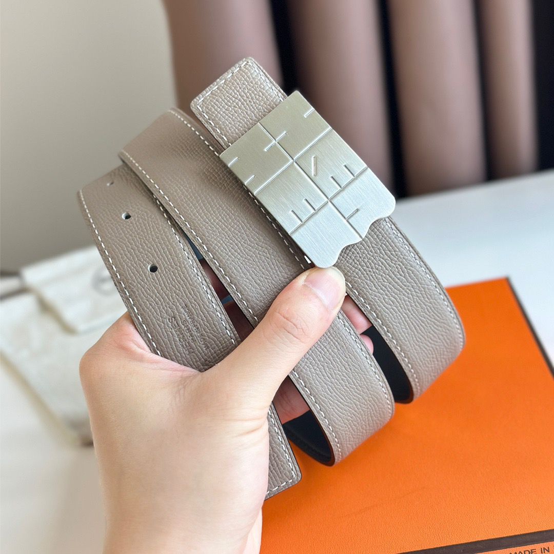 Hermes Typo Reversible Belt 32MM in Grey Epsom Calfskin - Image 5