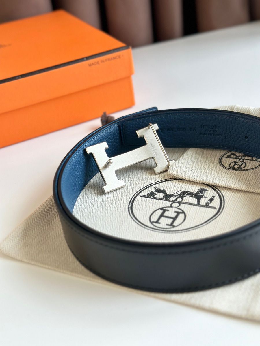 Hermes H Reversible Belt 32MM in Blue Clemence Leather - Image 7