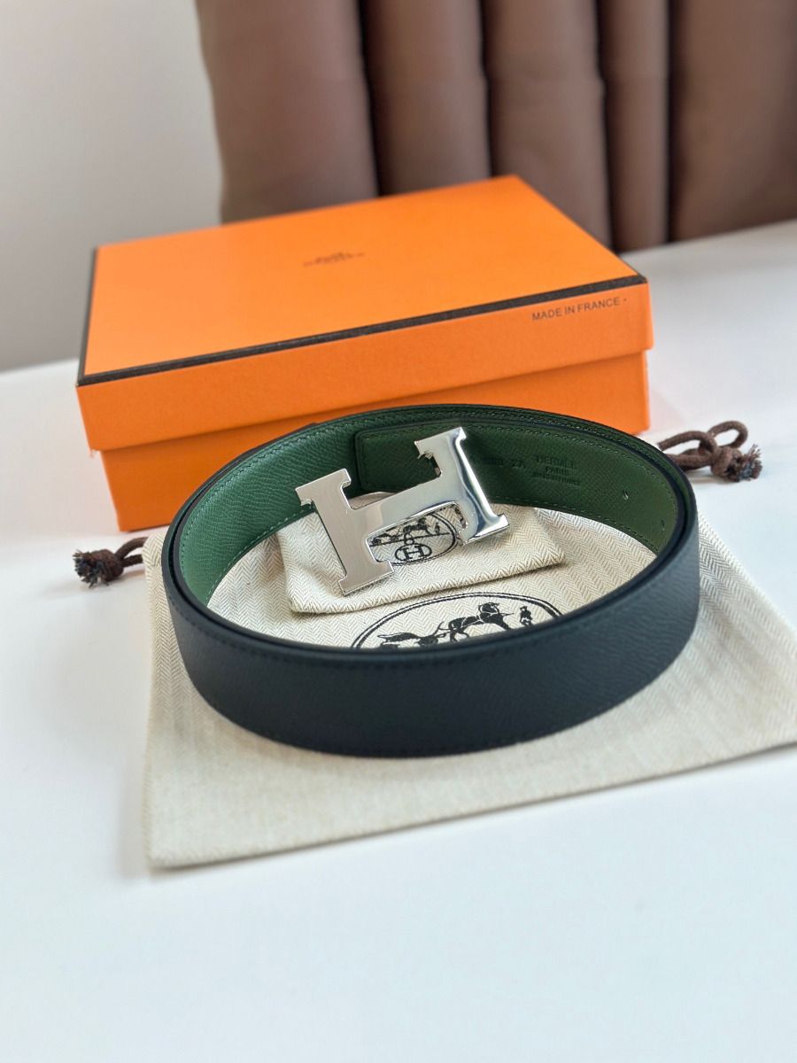 Hermes H Reversible Belt 32MM in Black and Green Epsom Leather - Image 3